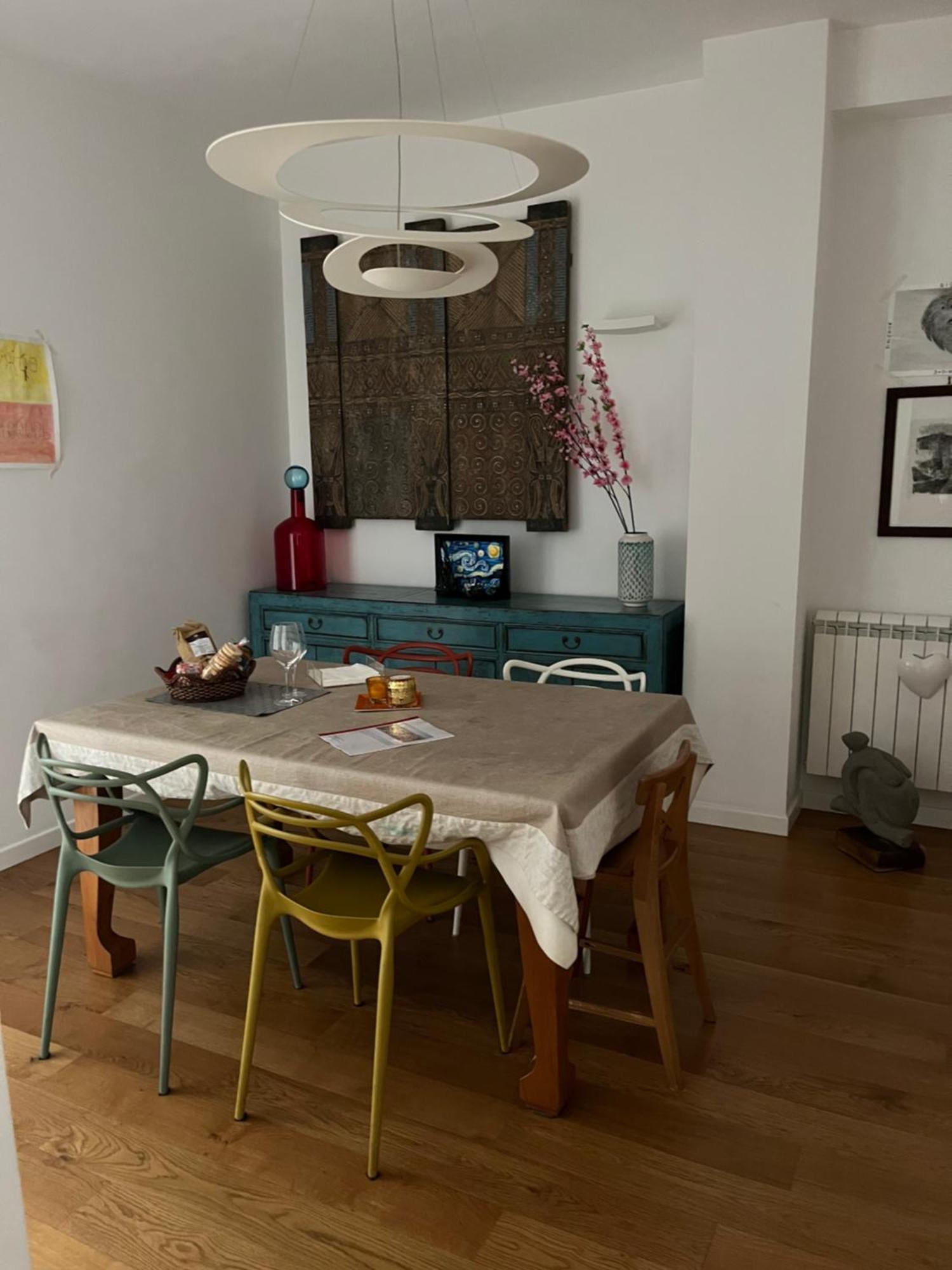 Umbertina Apartment Барі Екстер'єр фото